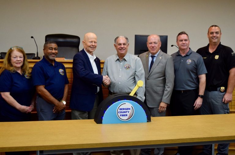 Bergen County Expands Fiber Network to Alpine